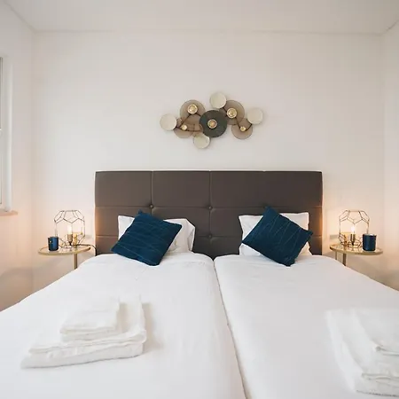 Purple Beach Villa Βίλα Santa Barbara (Lisbon)